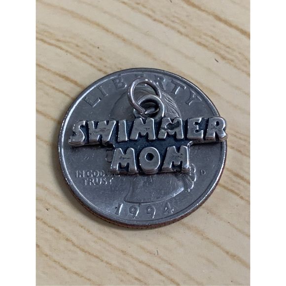 .925 Swimmer Mom #swim #team #water - Picture 2 of 3